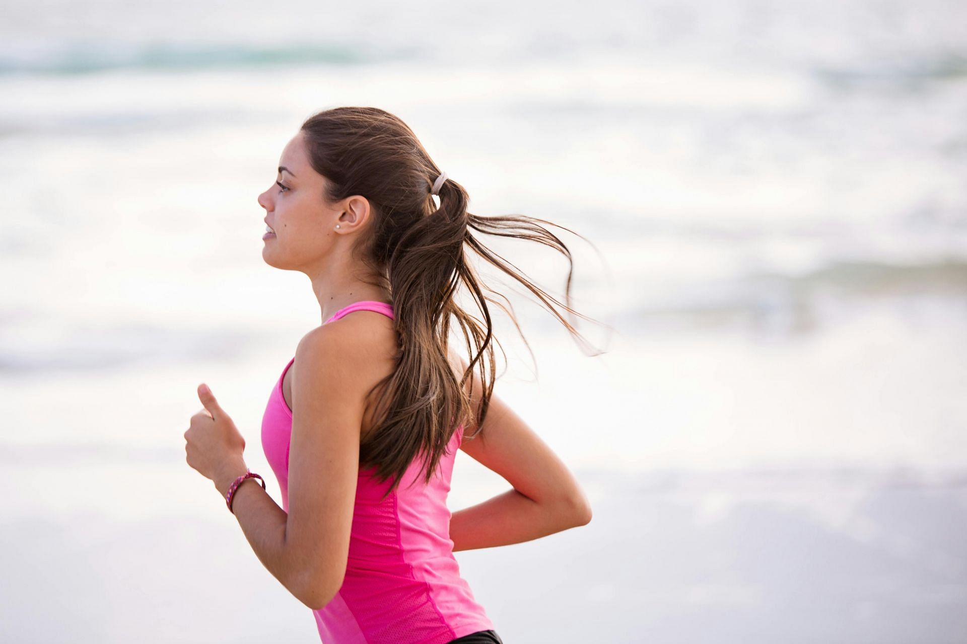Tips to avoid runner's diarrhea (image sourced via Pexels / Photo by nathan)